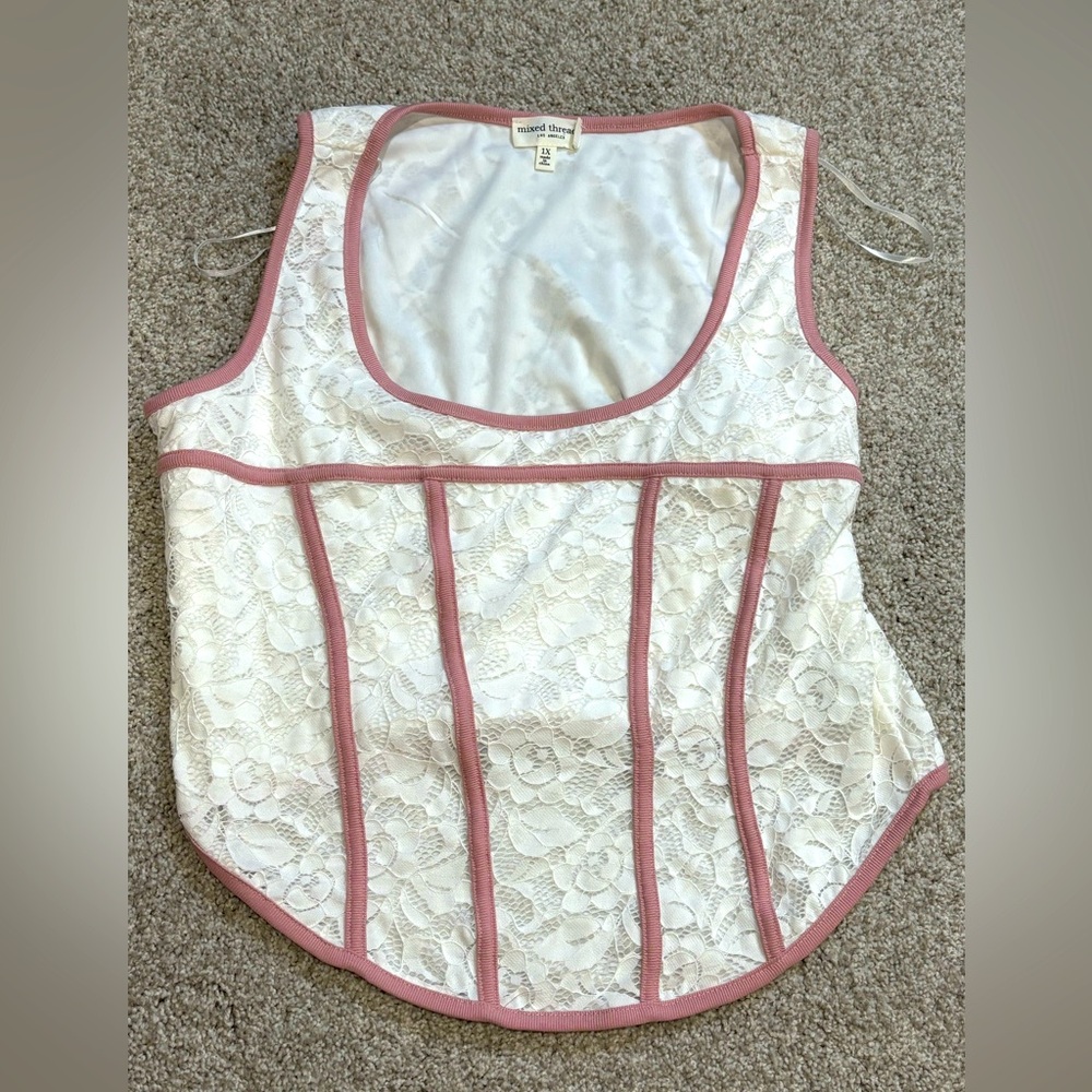 Lace Corset Top NWT White Pink 1X Elegant